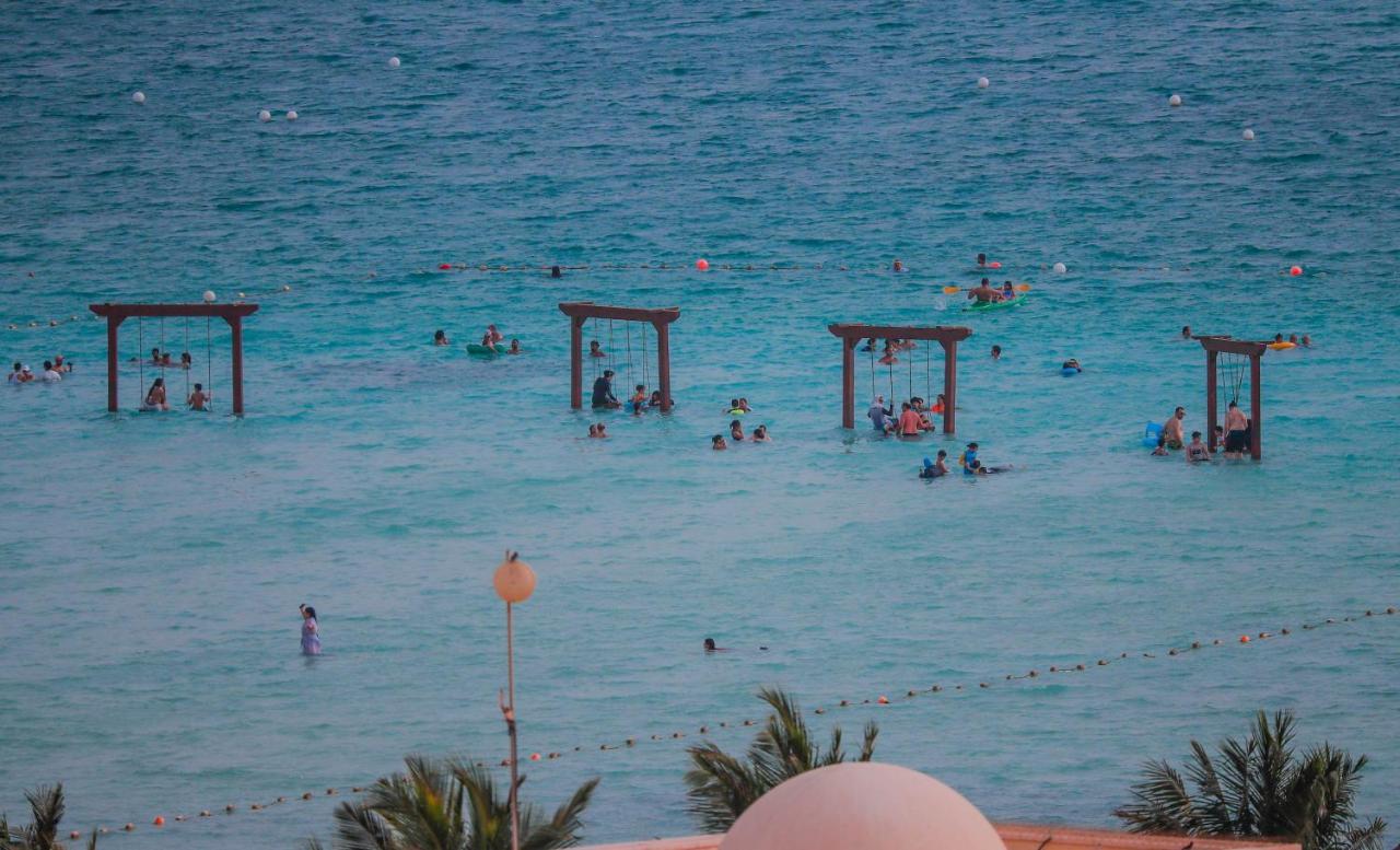 Bay La Sun Hotel And Marina - Emaar King Abdullah Economic City Екстер'єр фото The beach at the Dead Sea