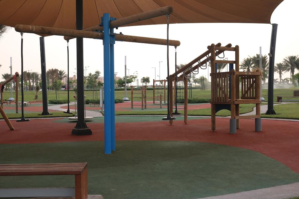 Bay La Sun Hotel And Marina - Emaar King Abdullah Economic City Екстер'єр фото Al-Ghazal Park
