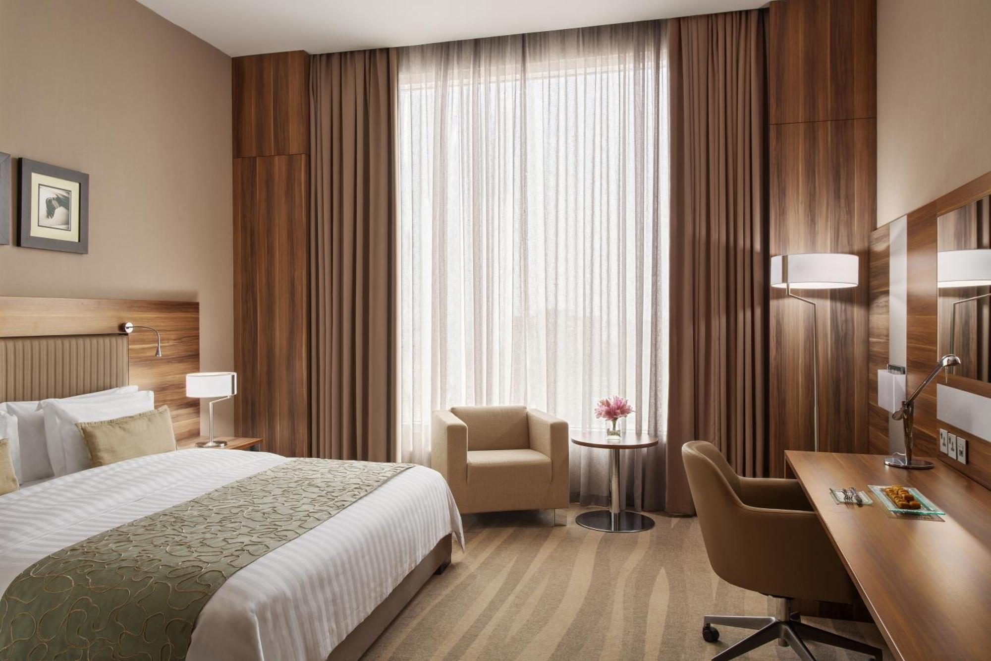 Bay La Sun Hotel And Marina - Emaar King Abdullah Economic City Екстер'єр фото A room at the hotel